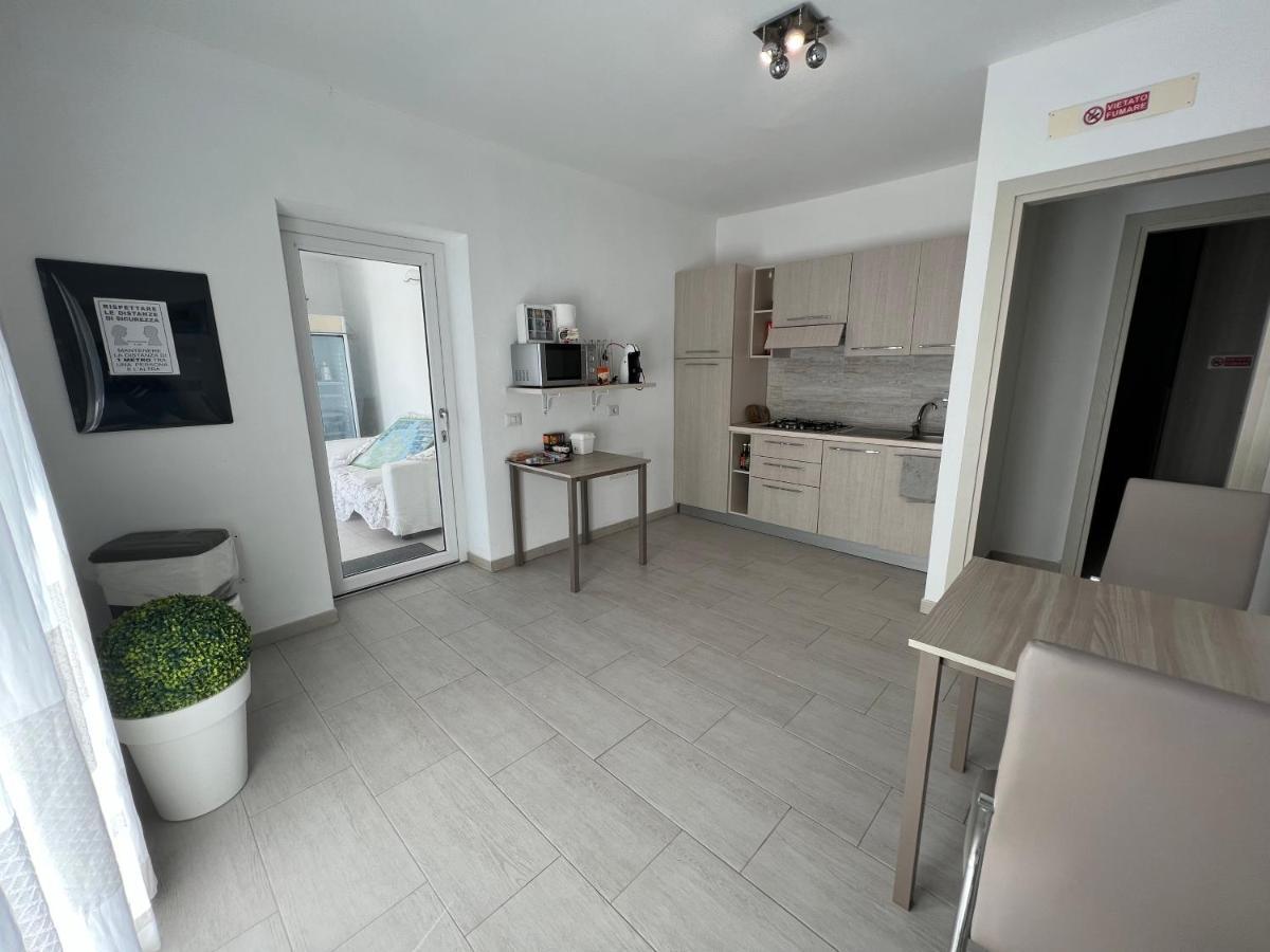 Hotel Al Mare Da Francesca Olbia Zewnętrze zdjęcie