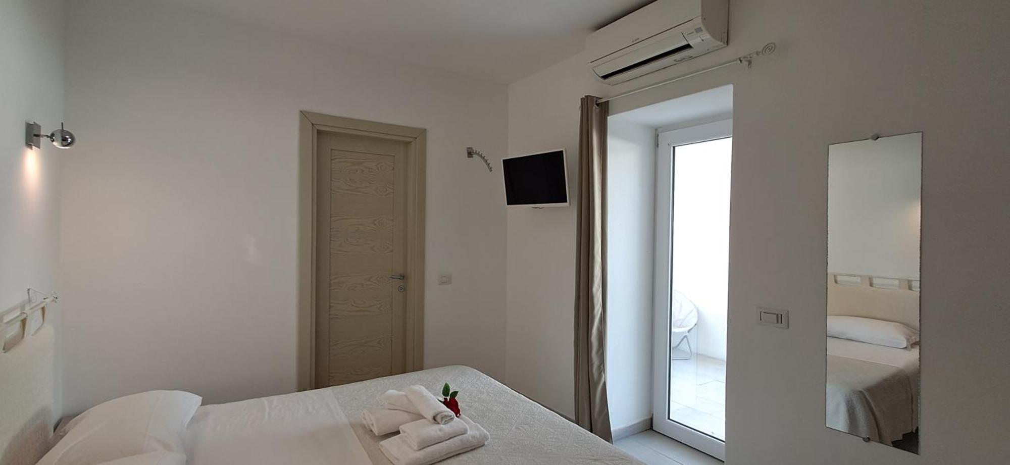 Hotel Al Mare Da Francesca Olbia Zewnętrze zdjęcie